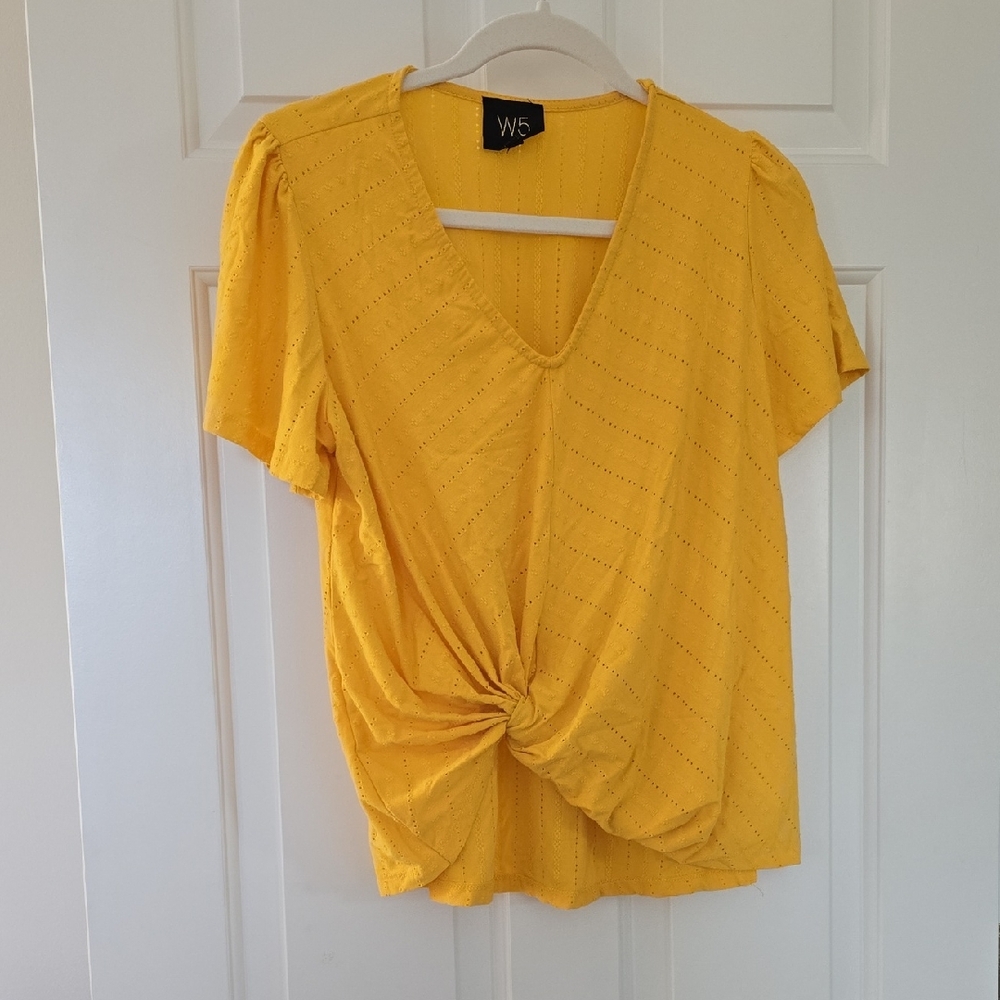 W5: Yellow Short Sleeve Top with Twist Detail